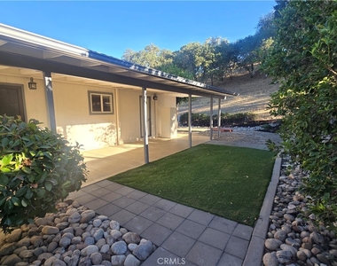 2510 Bridle Trail - Photo Thumbnail 2