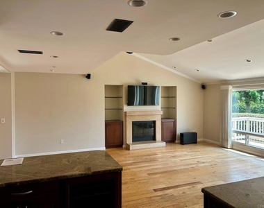 1821 Wilton Road - Photo Thumbnail 10