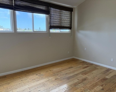 1821 Wilton Road - Photo Thumbnail 13
