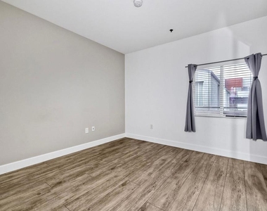 1643 6th Avenue - Photo Thumbnail 24
