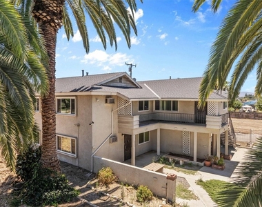 5351 Maitland Ave., Unit 3 Street - Photo Thumbnail 23