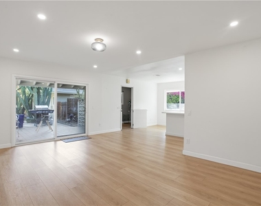 1185 La Subida Court - Photo Thumbnail 20