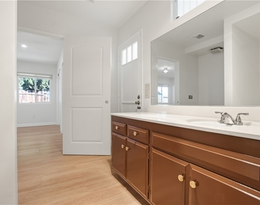 1185 La Subida Court - Photo Thumbnail 10