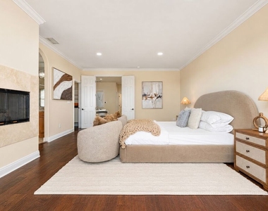 23963 De Ville Way - Photo Thumbnail 18