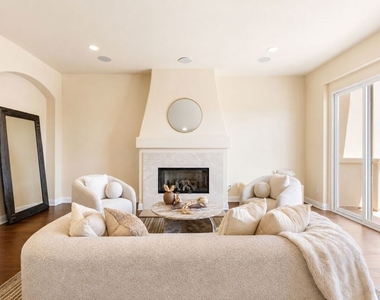 23963 De Ville Way - Photo Thumbnail 5