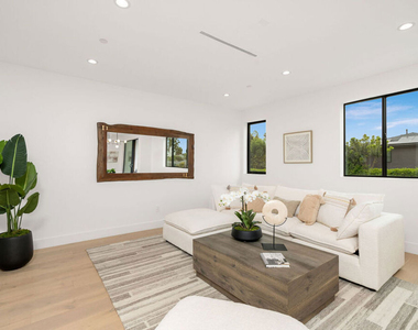 4326 Serene Place - Photo Thumbnail 13