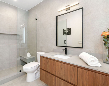 4326 Serene Place - Photo Thumbnail 23