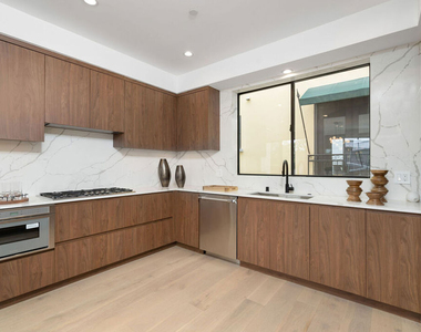 4326 Serene Place - Photo Thumbnail 3