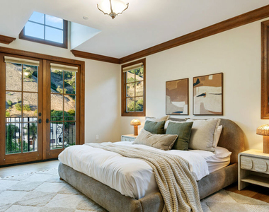 3911 Oeste Avenue - Photo Thumbnail 50