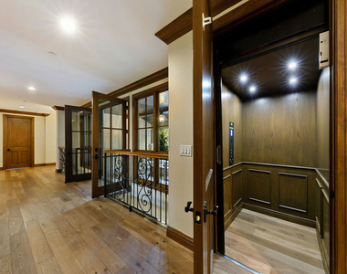 3911 Oeste Avenue - Photo Thumbnail 31