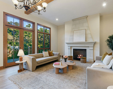 3911 Oeste Avenue - Photo Thumbnail 46