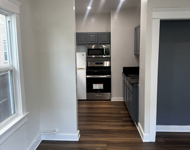 5347 Monroe Street - Photo Thumbnail 3