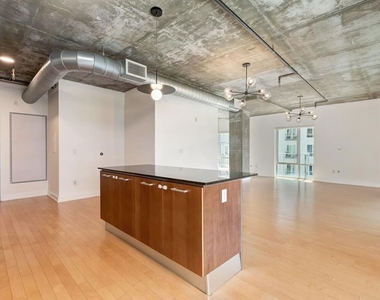 645 W 9th Street - Photo Thumbnail 14