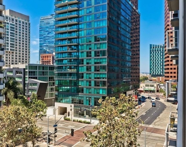 645 W 9th Street - Photo Thumbnail 27