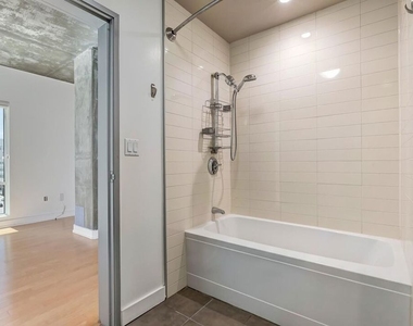 645 W 9th Street - Photo Thumbnail 18