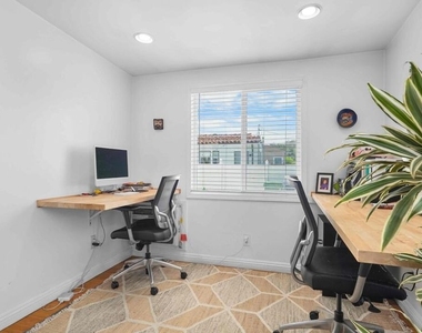 3801 Sutro Avenue - Photo Thumbnail 22