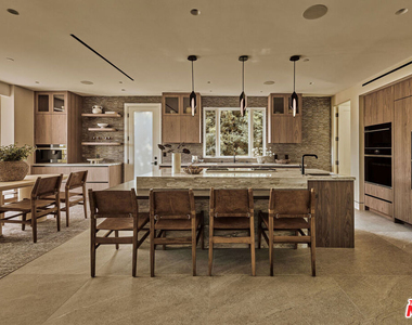 16838 Oak View Drive - Photo Thumbnail 7