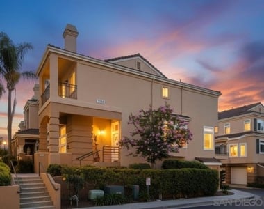 7130 Calabria Ct - Photo Thumbnail 1