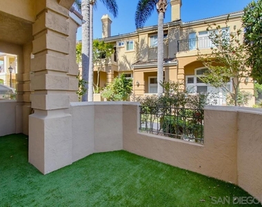 7130 Calabria Ct - Photo Thumbnail 36