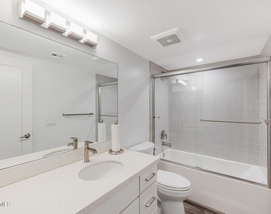 6441 Kanan Dume Road - Photo Thumbnail 18
