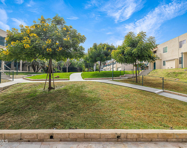 6441 Kanan Dume Road - Photo Thumbnail 24