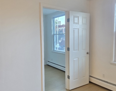 474 East 141st Street - Photo Thumbnail 4