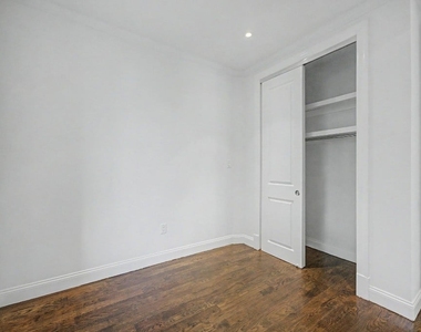 329 Union Street - Photo Thumbnail 10