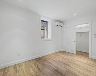 329 Union Street - Photo Thumbnail 8
