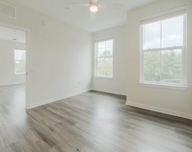 3 Westchester Park Drive - Photo Thumbnail 104