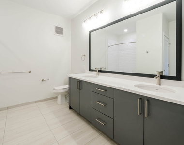 3 Westchester Park Drive - Photo Thumbnail 32
