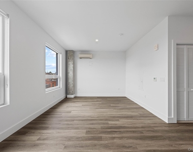 30 Broad Street - Photo Thumbnail 10