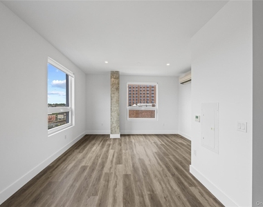 30 Broad Street - Photo Thumbnail 8