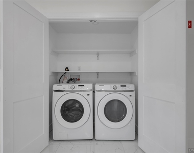 1 Manhasset Avenue - Photo Thumbnail 25
