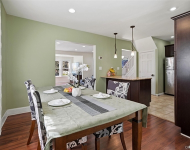 5 Burbury Lane - Photo Thumbnail 11