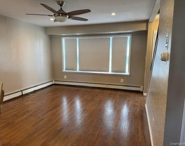 2656 Cedar Lane - Photo Thumbnail 5