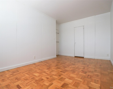 69-26 174th Street - Photo Thumbnail 13