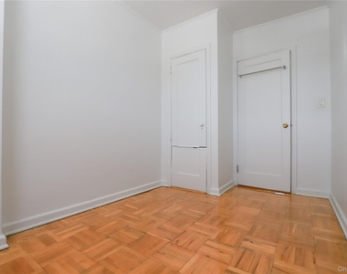 69-26 174th Street - Photo Thumbnail 16