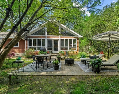 194 W Neck Road - Photo Thumbnail 2