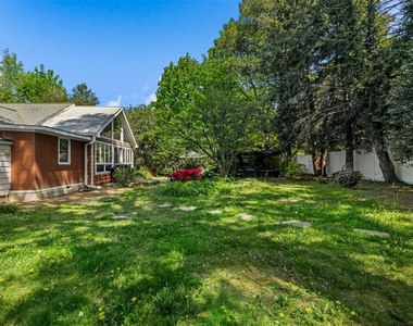 194 W Neck Road - Photo Thumbnail 22