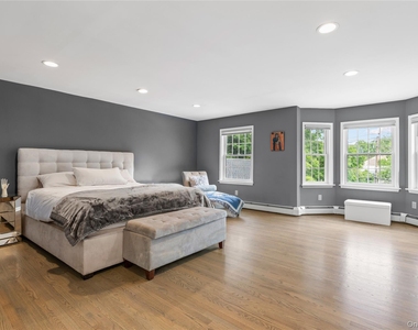 312 West Street - Photo Thumbnail 20