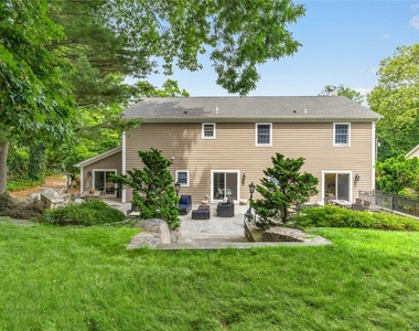 312 West Street - Photo Thumbnail 31
