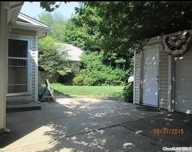 6 Dawes Avenue - Photo Thumbnail 9