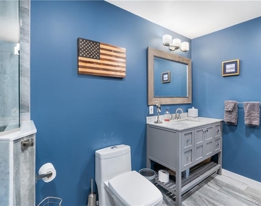 13 Kings Point Lane - Photo Thumbnail 18