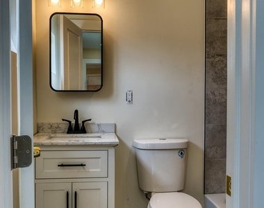 71 Lenox Avenue - Photo Thumbnail 22