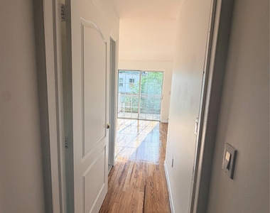 8418 129th Street - Photo Thumbnail 17