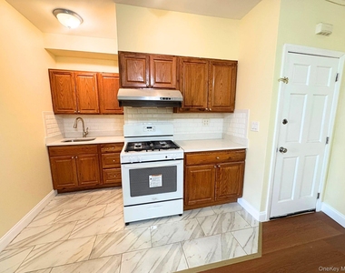 20-12 123rd Street - Photo Thumbnail 2