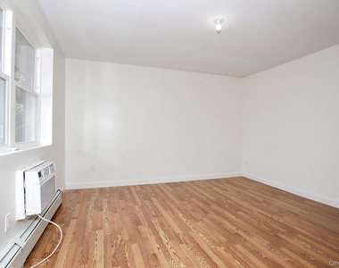 242 Kearsing Parkway - Photo Thumbnail 16
