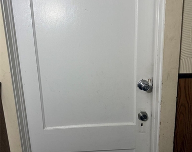6 Glenmere Avenue - Photo Thumbnail 11