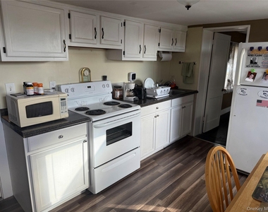 6 Glenmere Avenue - Photo Thumbnail 4