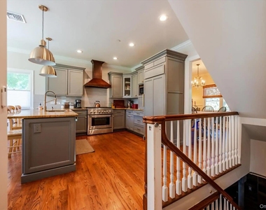 107 Puritan Drive - Photo Thumbnail 12